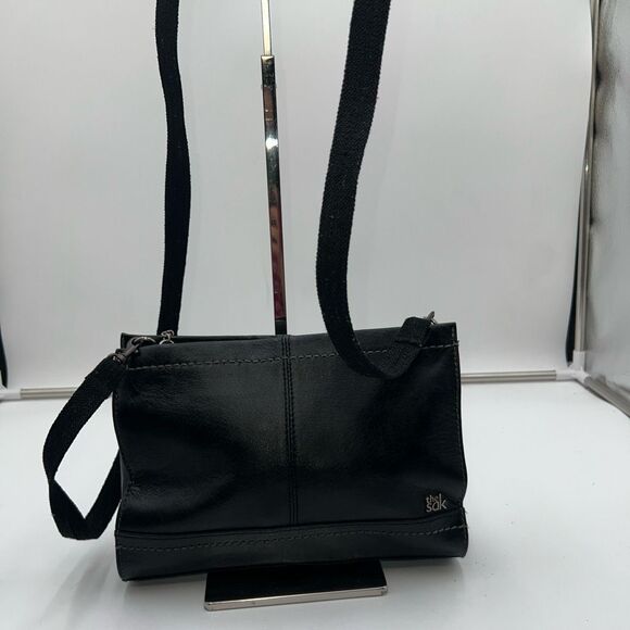 The Sak Simplistic Crossbody Black Leather Bag - Picture 2 of 13